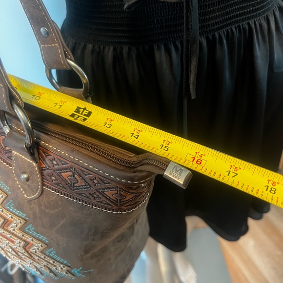 Montana West Brown and Teal Embroidered Tote - Picture 8 of 10